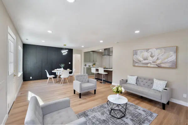 223 Anchor Ct, Modesto, CA 95354-0310