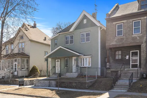 396 Van Buren Ave, Saint Paul, MN 55103
