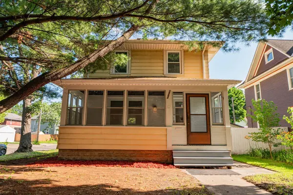 1702 Minnehaha AVE W, Saint Paul, MN 55104