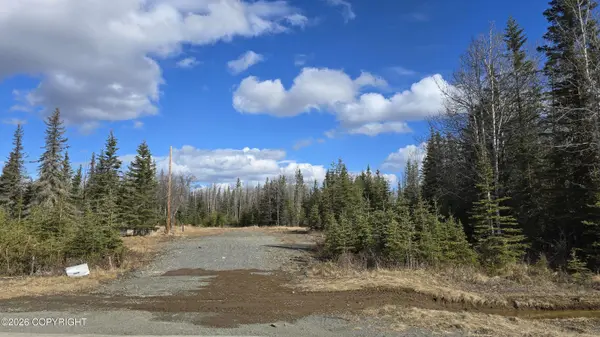 48640 Wendy LN, Soldotna, AK 99669