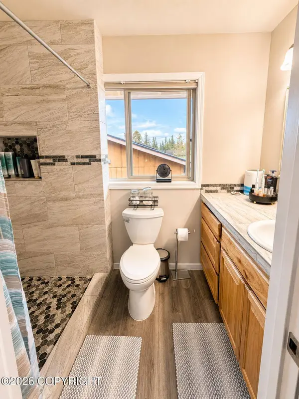 302 Sterling CT, Kenai, AK 99611