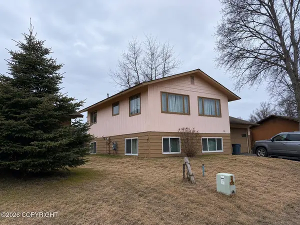 302 Sterling CT, Kenai, AK 99611