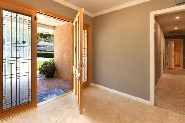 1542 Graff AVE, San Leandro, CA 94577