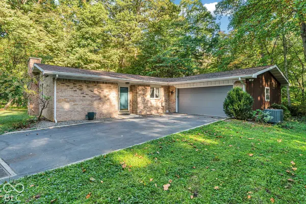 1042 N Farmington DR, Crawfordsville, IN 47933