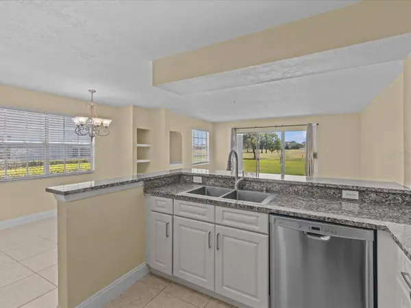 13839 FAIRWAY ISLAND DR #1111, Orlando, FL 32837