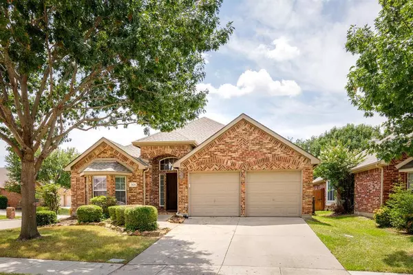 3124 Nighthawk Lane, Little Elm, TX 75068