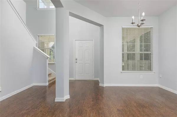 10117 Lakeview Drive, Providence Village, TX 76227