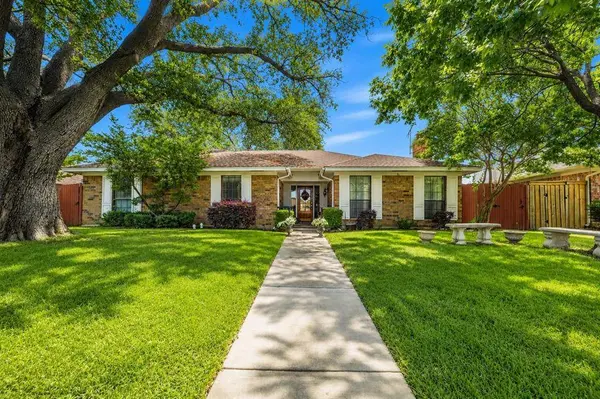 2128 El Dorado Way, Carrollton, TX 75006