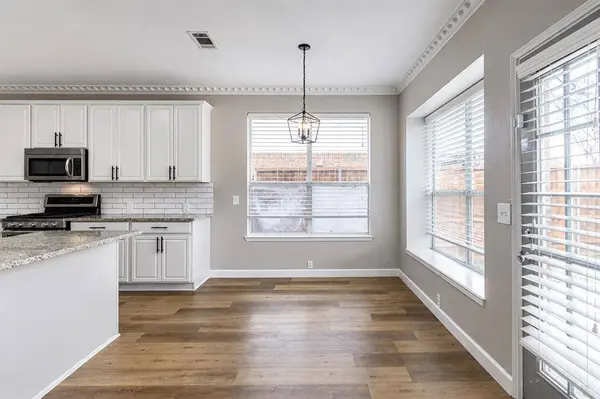 2617 Cowboy Trail, Little Elm, TX 75068