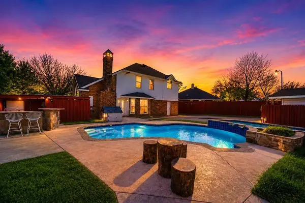 2044 Hillshire Drive, Lewisville, TX 75067