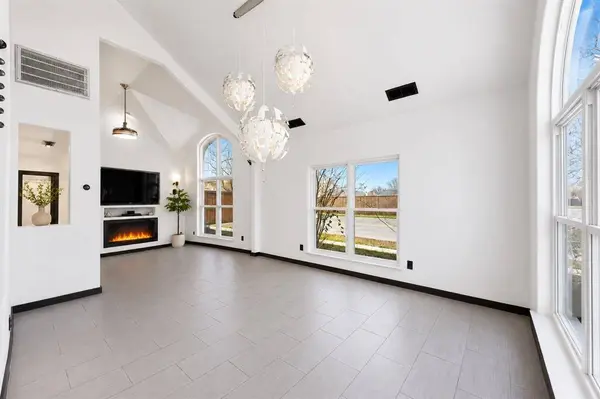 2044 Hillshire Drive, Lewisville, TX 75067