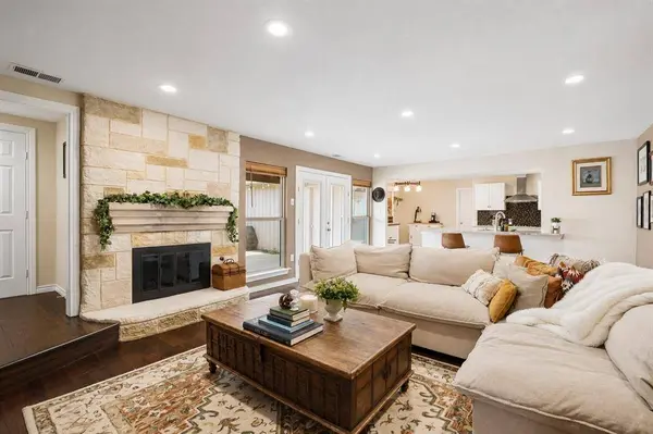 1433 Lincoln Place, Carrollton, TX 75006