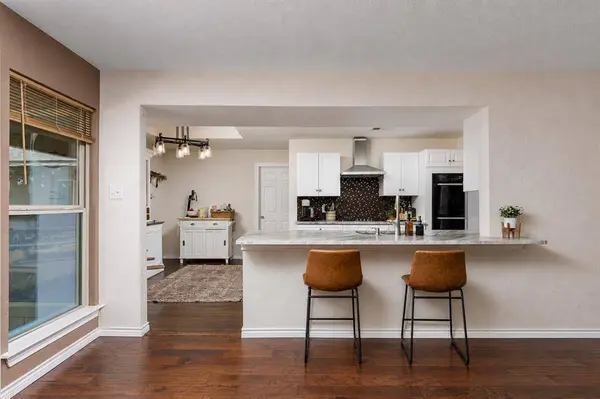1433 Lincoln Place, Carrollton, TX 75006