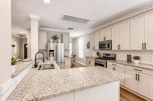 2617 Cowboy Trail