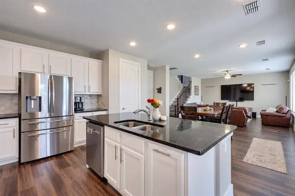 5301 Basham Lane, Denton, TX 76207