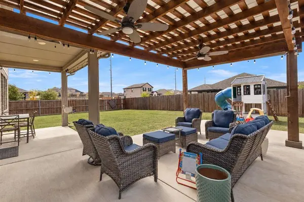 5301 Basham Lane, Denton, TX 76207