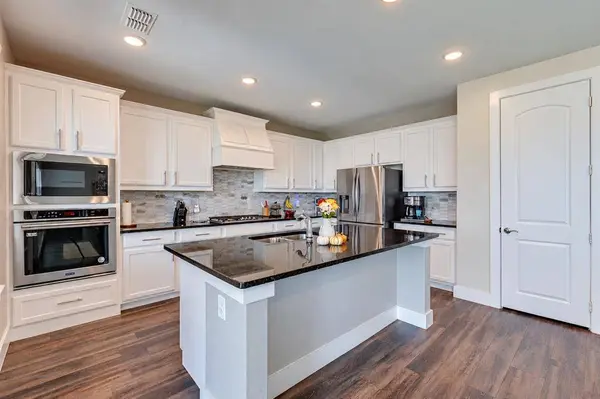 5301 Basham Lane, Denton, TX 76207