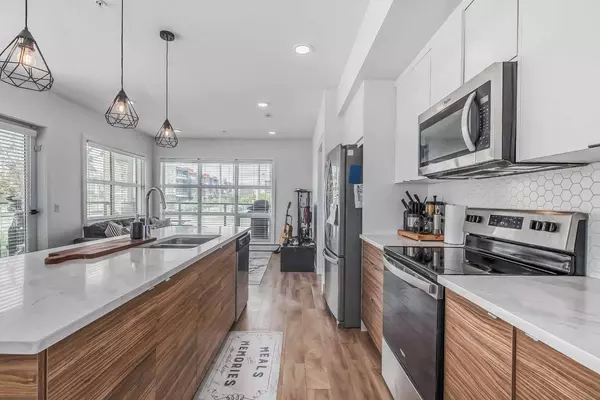 19621 40 ST SE #112, Calgary, AB T3M 3B2