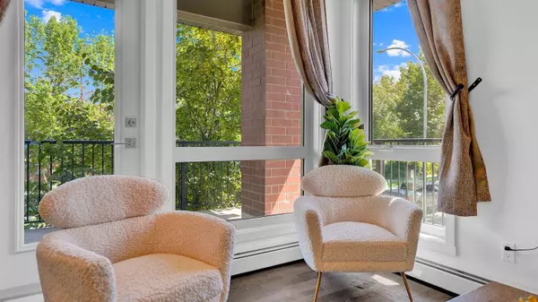 305 18 AVE SW #212, Calgary, AB t2S 3h1