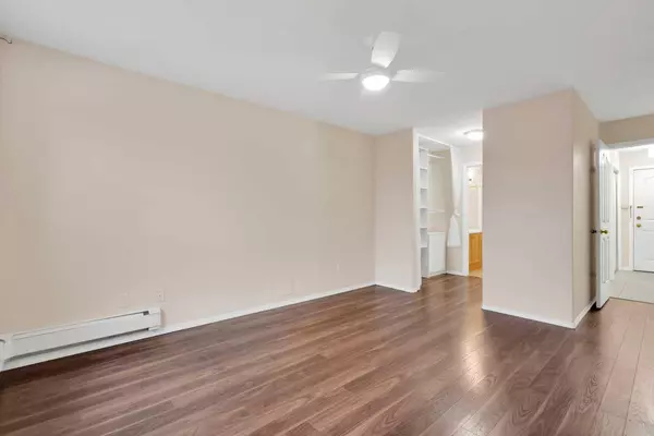 165 Manora PL NE #346, Calgary, AB T2A7X5