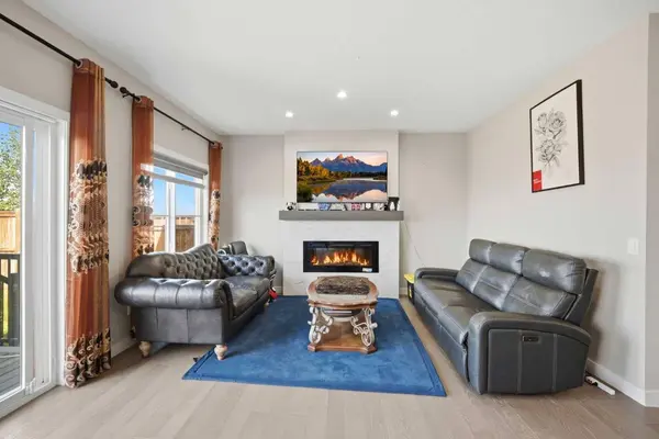 107 Savanna WAY NE, Calgary, AB T3J0Y6