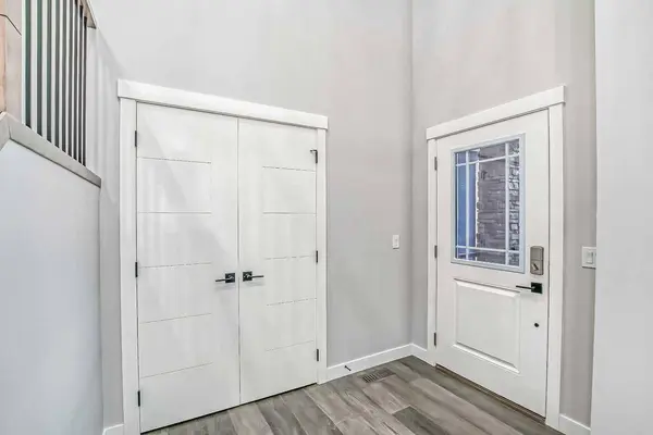 78 Baysprings GDNS SW, Airdrie, AB T4B 0R7
