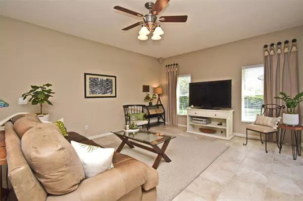 9573 SOUTHERN GARDEN CIR, Altamonte Springs, FL 32714