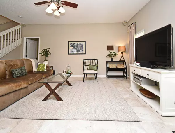 9573 SOUTHERN GARDEN CIR, Altamonte Springs, FL 32714