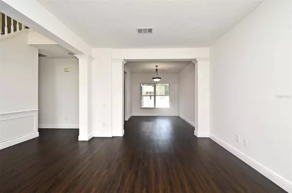 281 HANGING MOSS CIR, Lake Mary, FL 32746