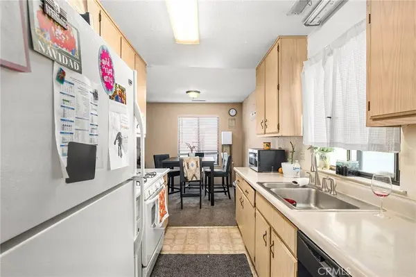 631 631 North ST #631, Corning, CA 96021