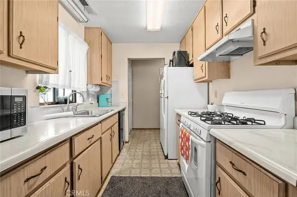 631 631 North ST #631, Corning, CA 96021