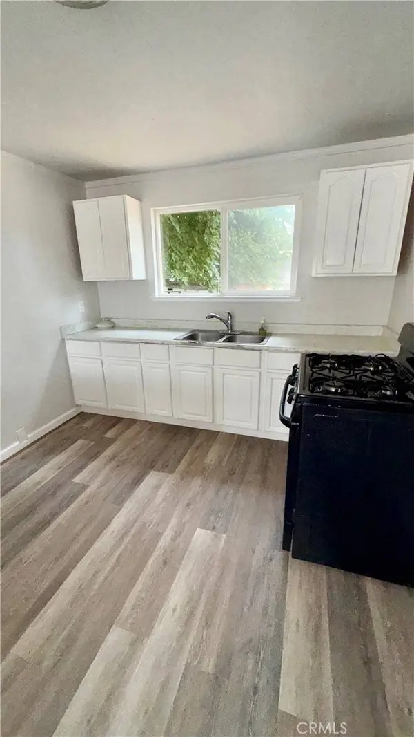 1212 Fig Ln, Corning, CA 96021
