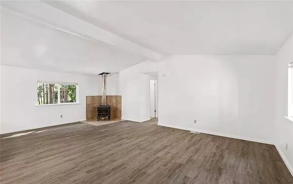 14822 Magnolia DR, Magalia, CA 95954