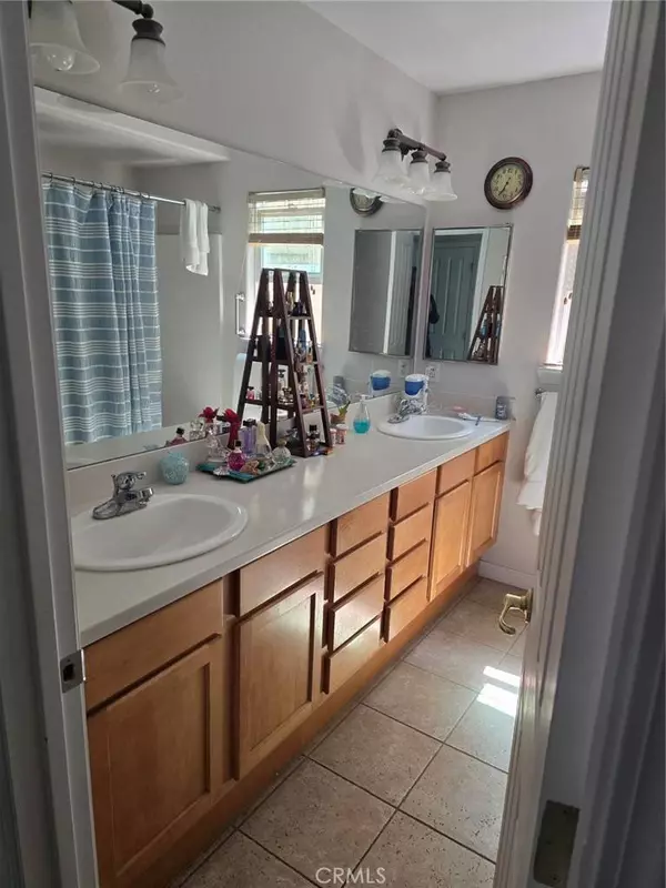 380 Butterfly LN, Nipomo, CA 93444