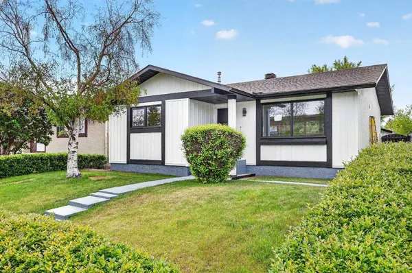 5423 Madigan DR NE, Calgary, AB T2A 5T5