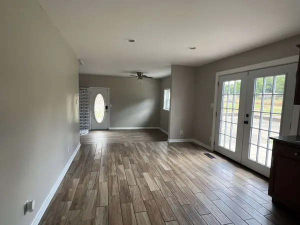 118 Rainbow St, Clarksville, TN 37042