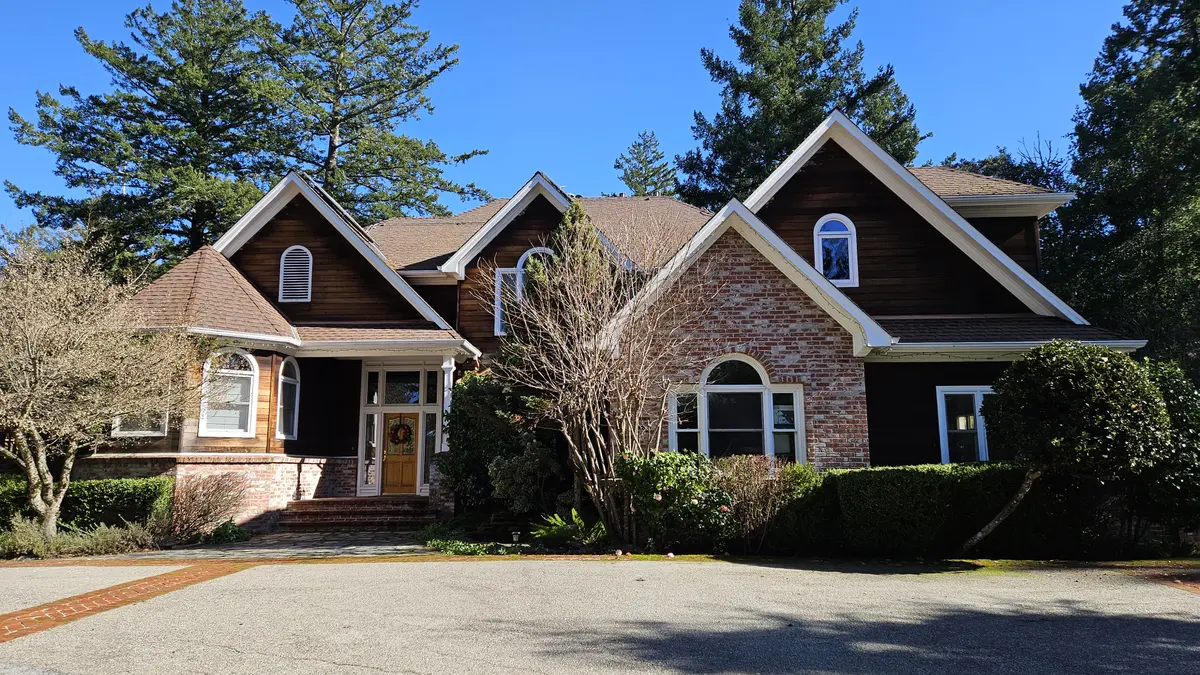 21631 Summit Rd, Los Gatos, CA 95033-8402