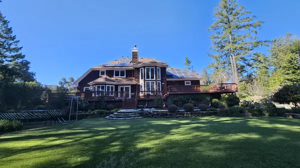 21631 Summit Rd, Los Gatos, CA 95033-8402