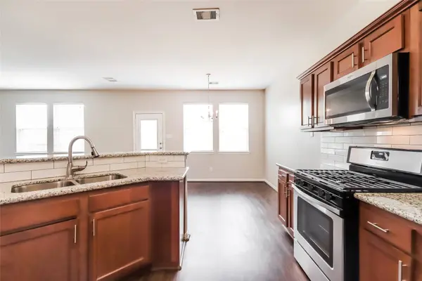 18702 Walden Glen CIR, Humble, TX 77346