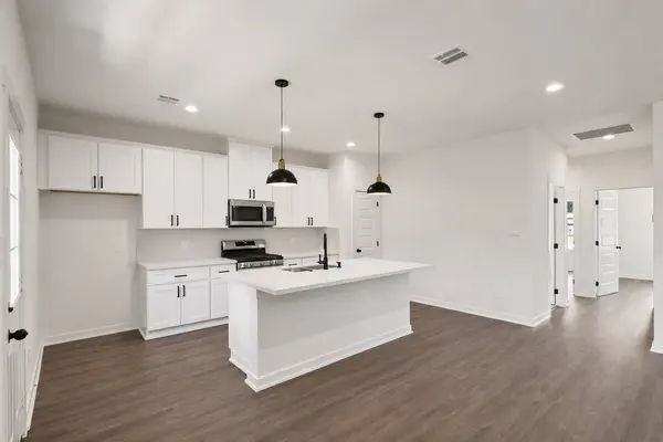 5815 Woodrow ST, Texas City, TX 77591