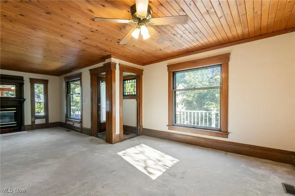 220 E Elm ST, Kent, OH 44240