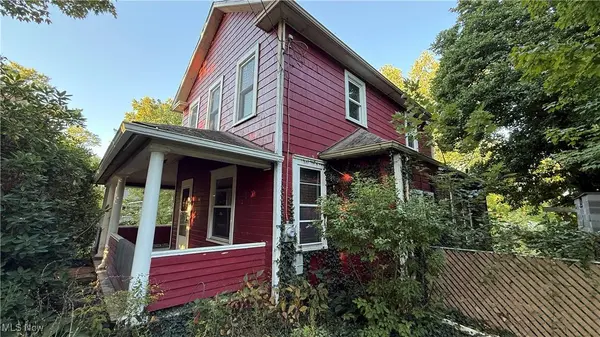 408 Grant ST, Ravenna, OH 44266