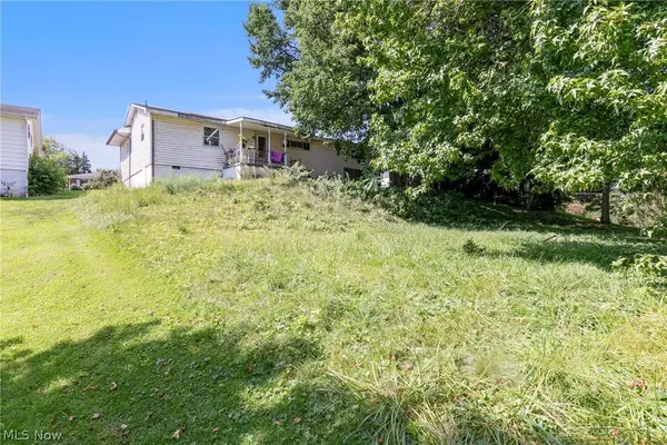 105 Laramie RD, Marietta, OH 45750