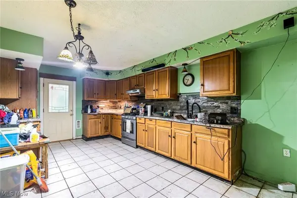 35939 Buttermilk RD, Ray, OH 45672