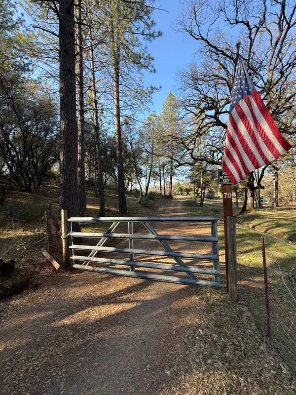 70 Lake Wyandotte DR, Oroville, CA 95966