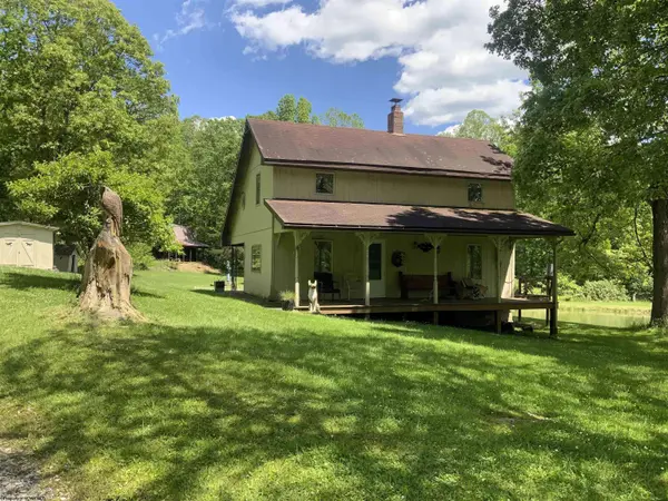 462 Childs Road, Terra Alta, WV 26764