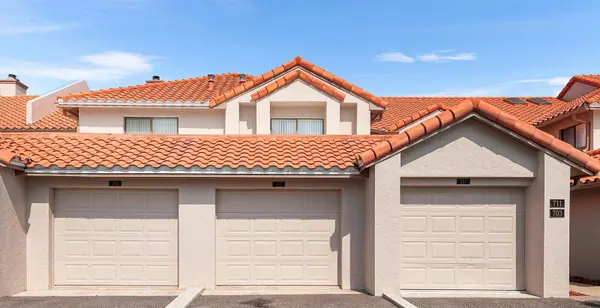703 MAGNOLIA PL #703, Winter Haven, FL 33884