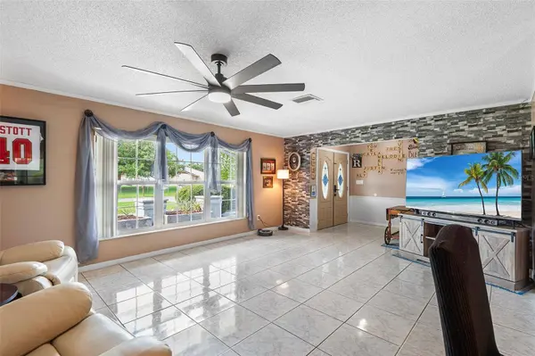 611 CADDY DR, Kissimmee, FL 34759