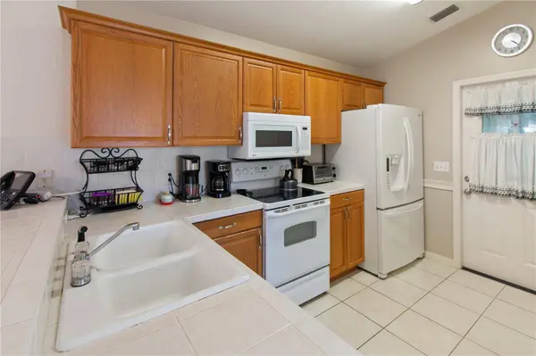 1822 NICARAGUA WAY, Winter Haven, FL 33881