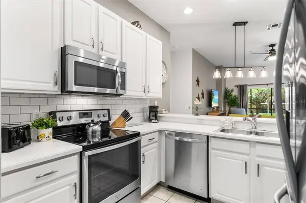402 LUCAYA LOOP, Davenport, FL 33897